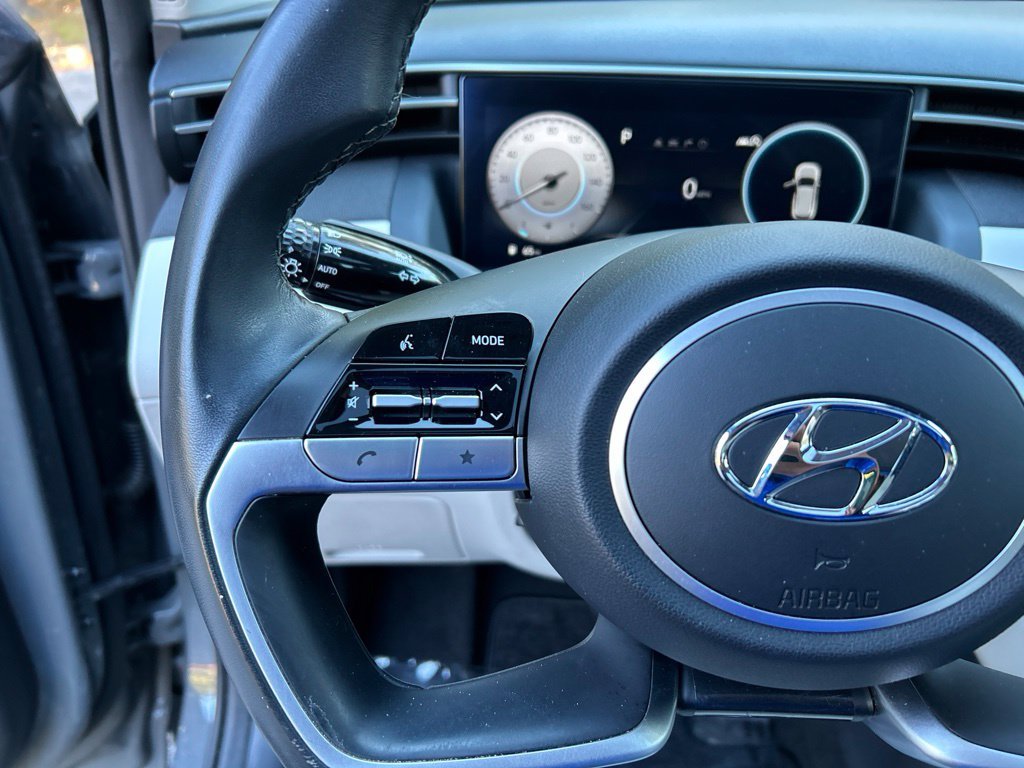 Used 2024 Gray Hyundai SEL image 23