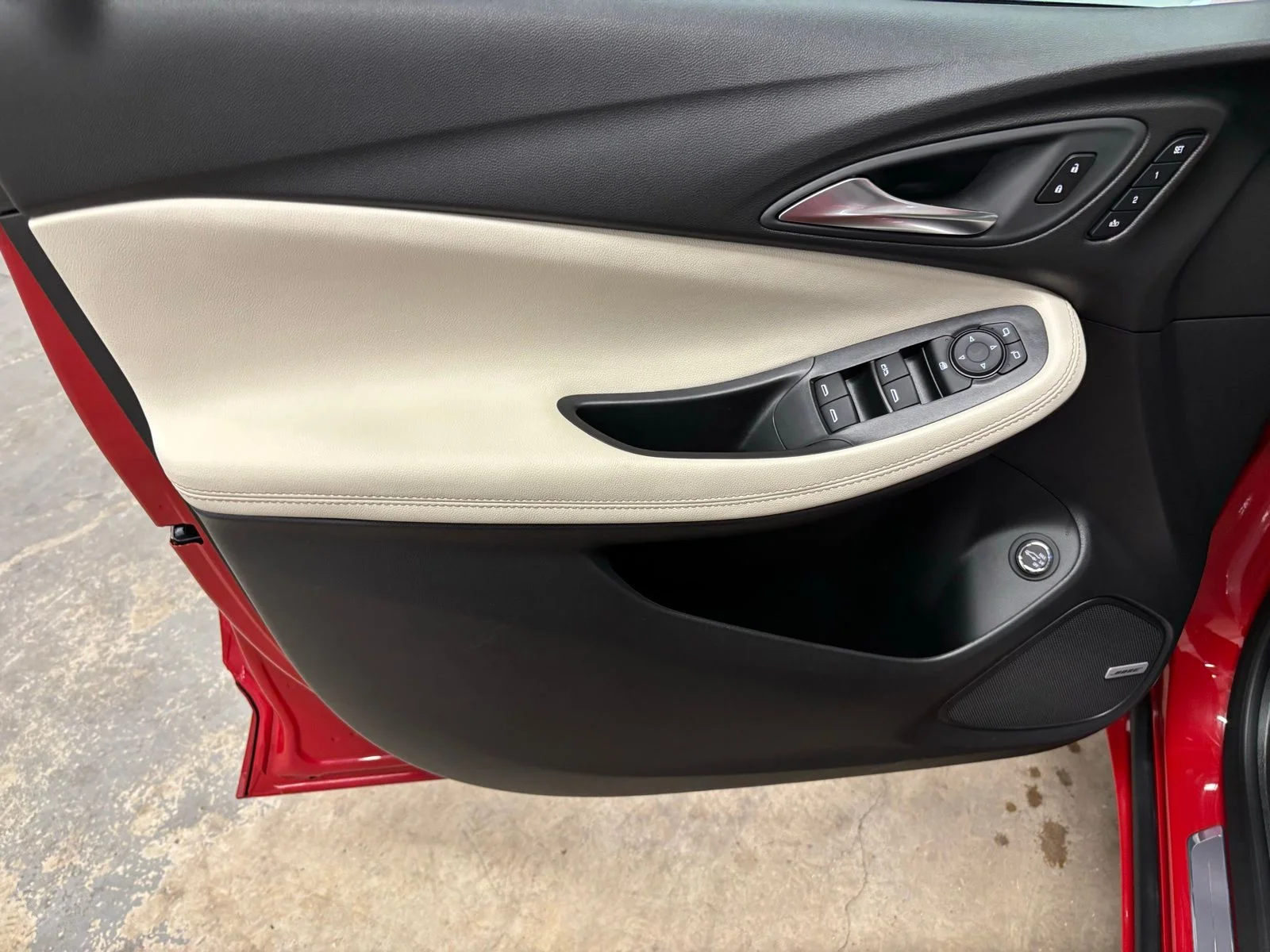 Used 2026 Red Buick Avenir image 18