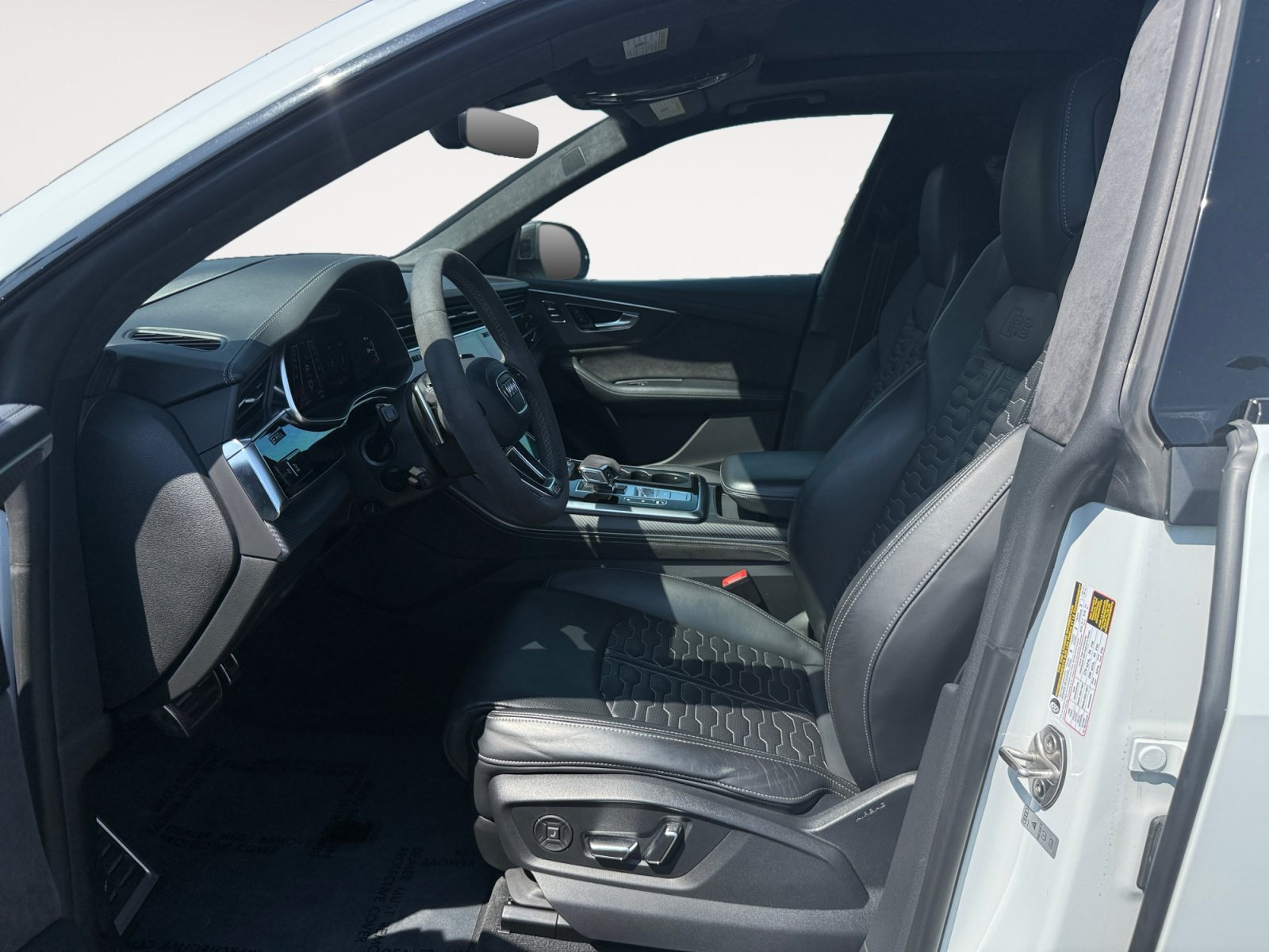 Used 2022 Glacier White Audi 4.0T image 10