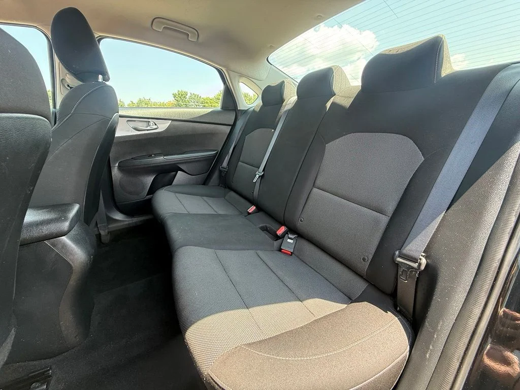 Used 2024 Black Kia LXS image 24