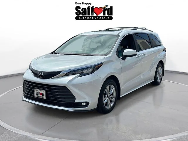 Used 2026 Ice Cap Toyota XLE image 1