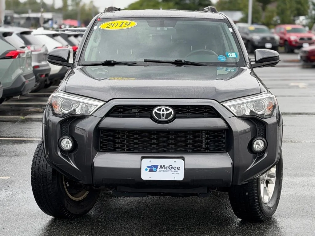 Used 2019 Gray Toyota SR5 image 2