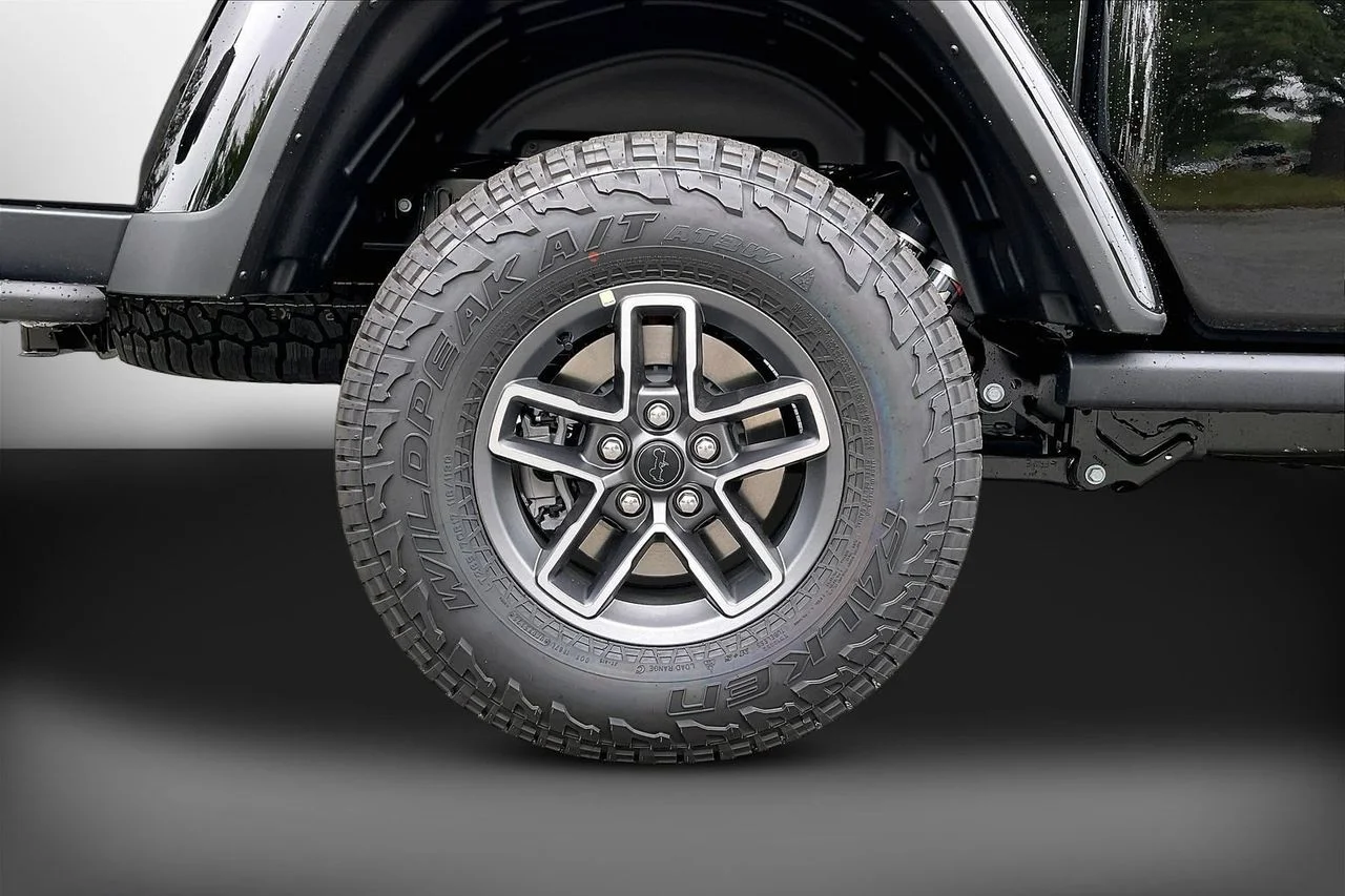 New 2026 Black Clearcoat Jeep Mojave X image 34