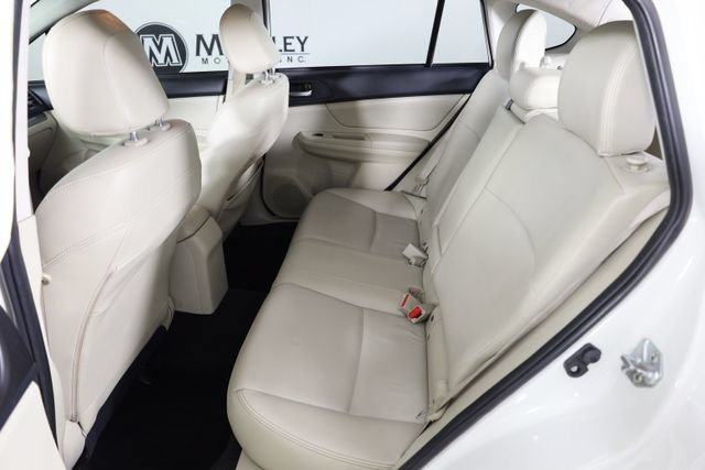 Used 2014 White Subaru 2.0i Limited image 21