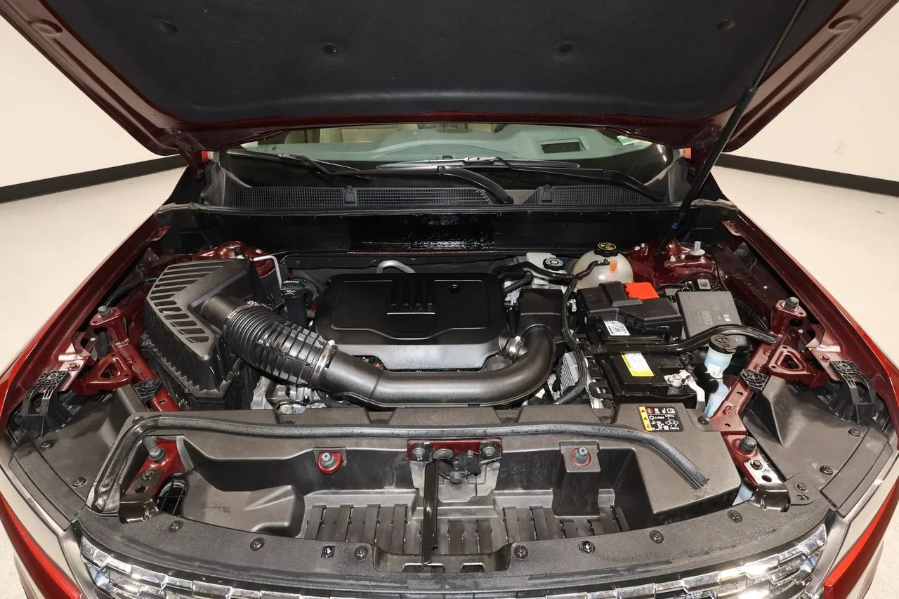 Used 2023 Volcanic Red Tintcoat GMC Denali image 34