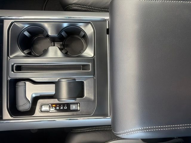 New 2026 Oxford White Ford XLT image 49