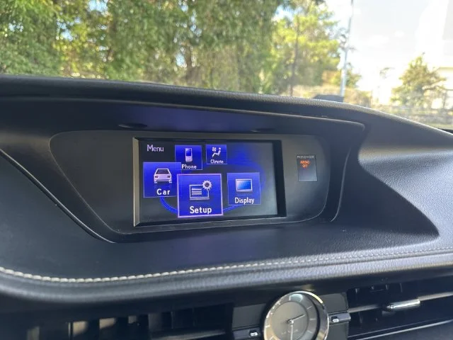 Used 2014 Black Lexus 350 image 17