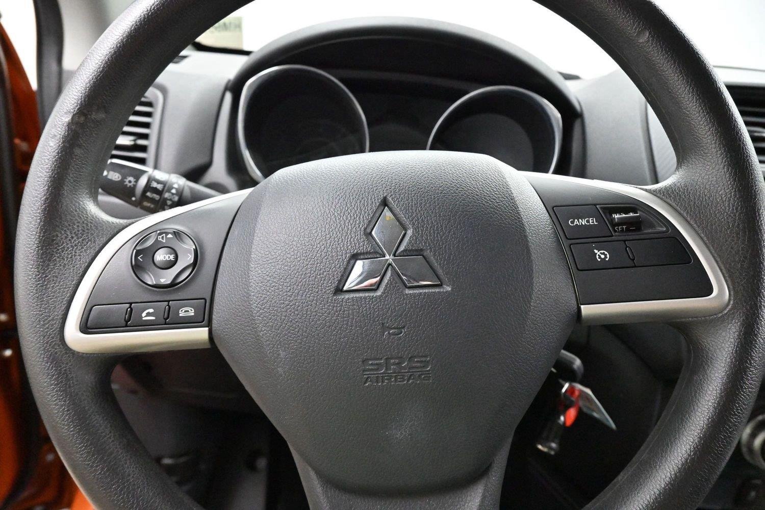 Used 2024 Sunshine Orange Metallic Mitsubishi ES image 16