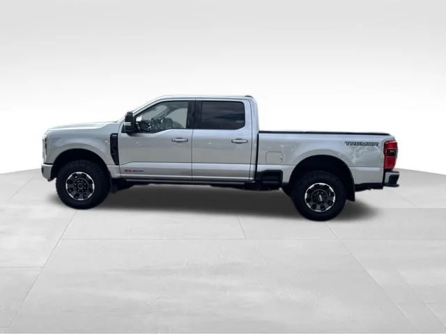 Used 2024 Silver Ford Lariat image 10