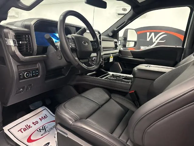 New 2026 Star White Metallic Tri-Coat Ford F-250® Platinum® image 35