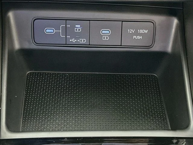 New 2026 Hyundai TUCSON SEL Plus