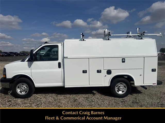 2025 Chevrolet Express Cutaway 3500 1WT