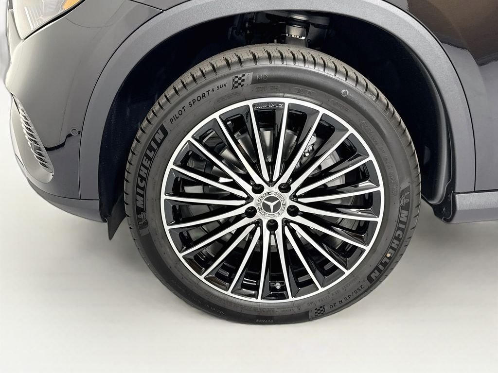 New 2027 Obsidian Black Metallic Mercedes-Benz GLC 300 image 31