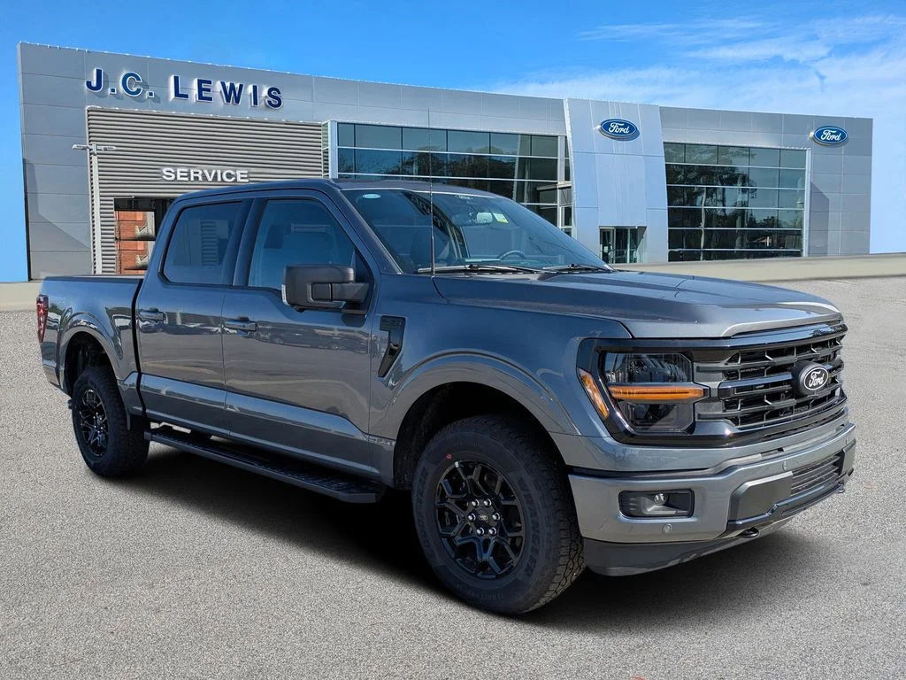 New 2026 Carbonized Gray Metallic Ford XLT image 1