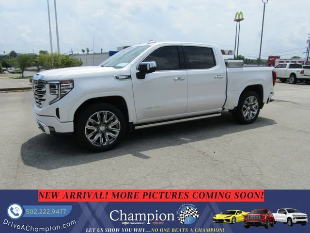 Used 2025 White Frost Tricoat GMC Denali image 1