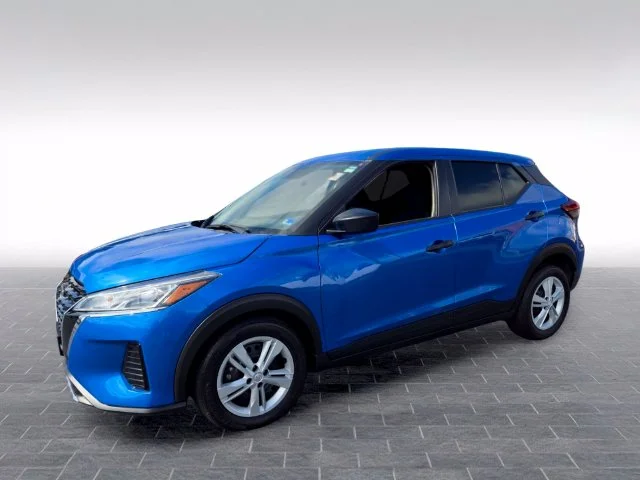 Used 2025 Blue Nissan S image 3