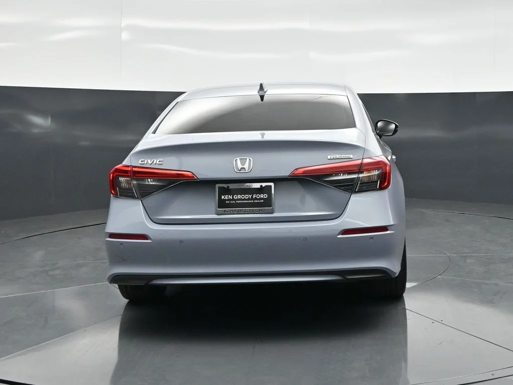 Used 2024 Gray Honda Touring image 29