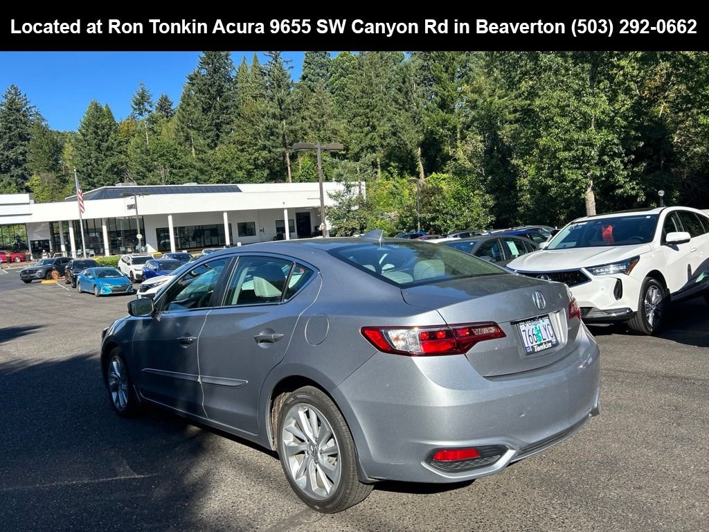 Used 2017 Lunar Silver Metallic Acura Technology Plus image 6