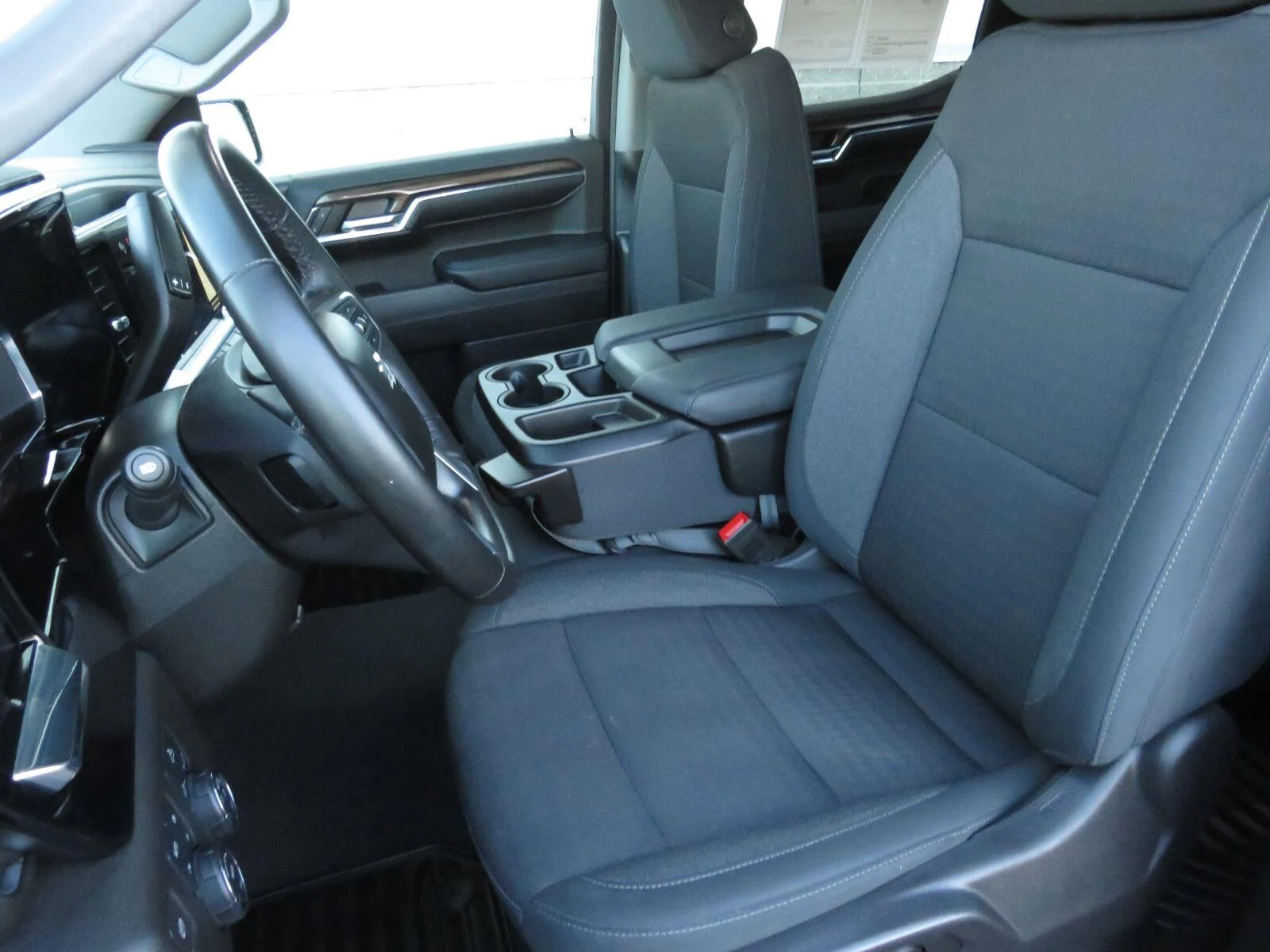 Used 2024 Radiant Red Tintcoat Chevrolet RST image 17
