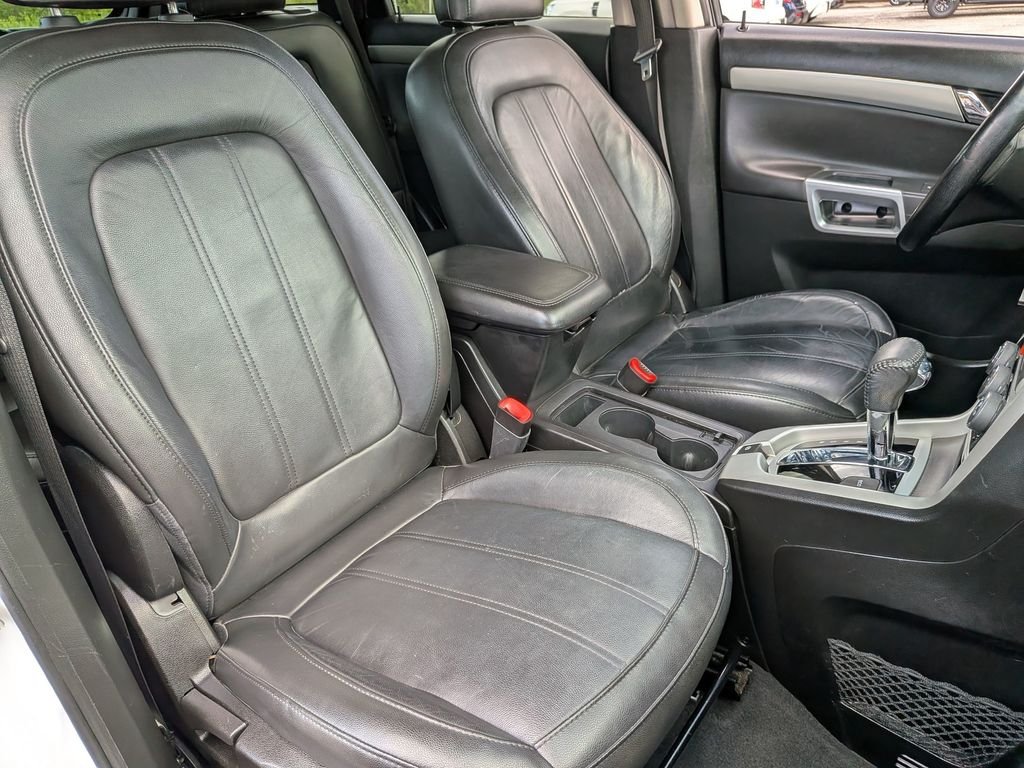 Used 2012 White Chevrolet LT image 31