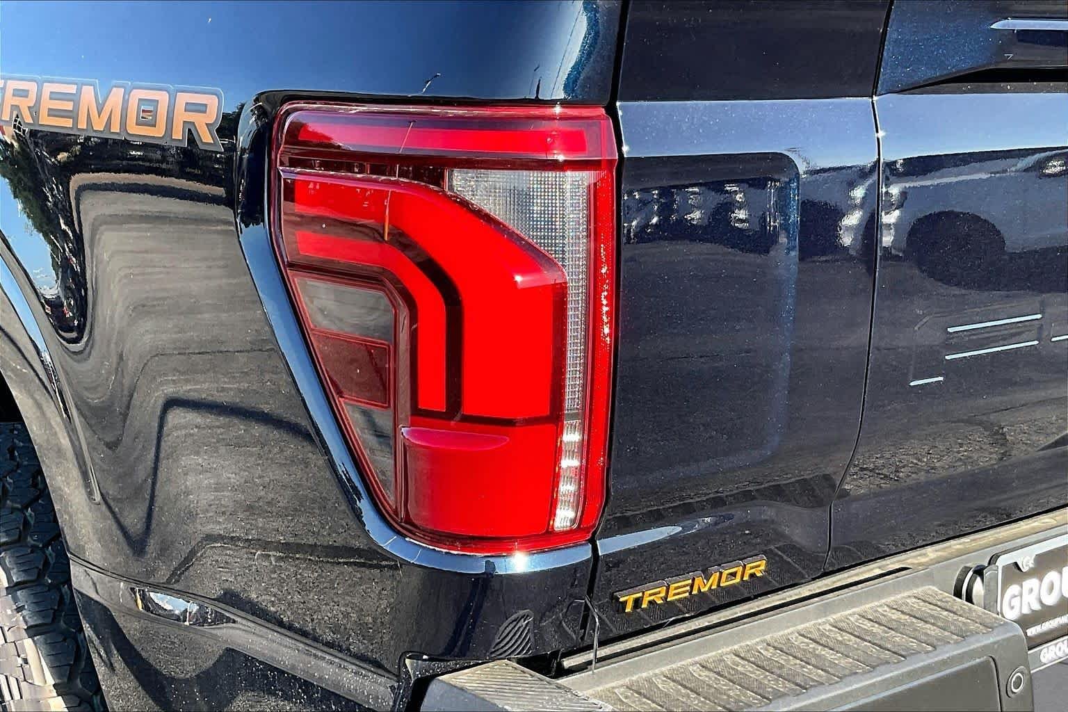 New 2026 Antimatter Blue Metallic Ford Tremor® image 11