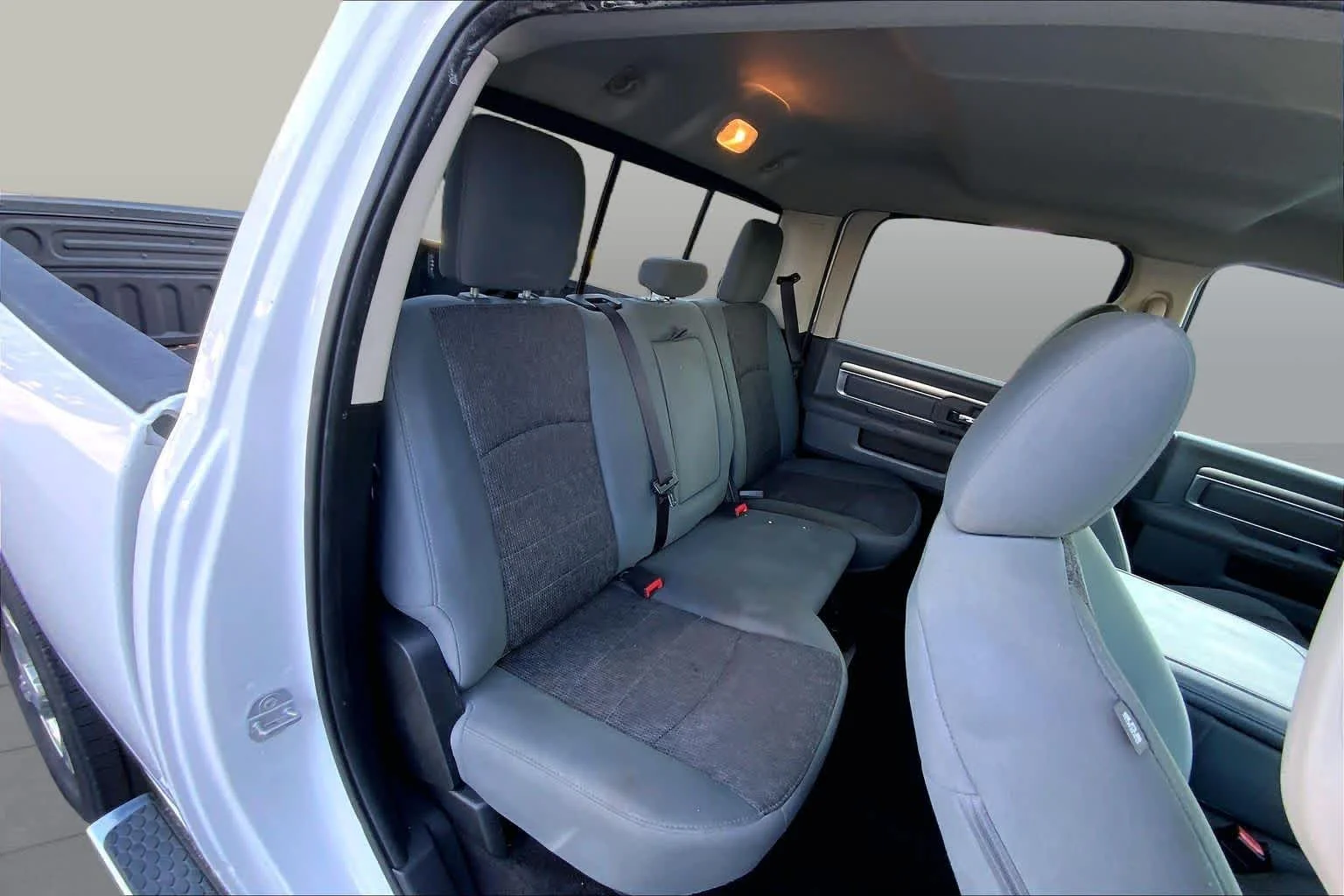 Used 2017 Bright White Clearcoat Ram Big Horn image 17