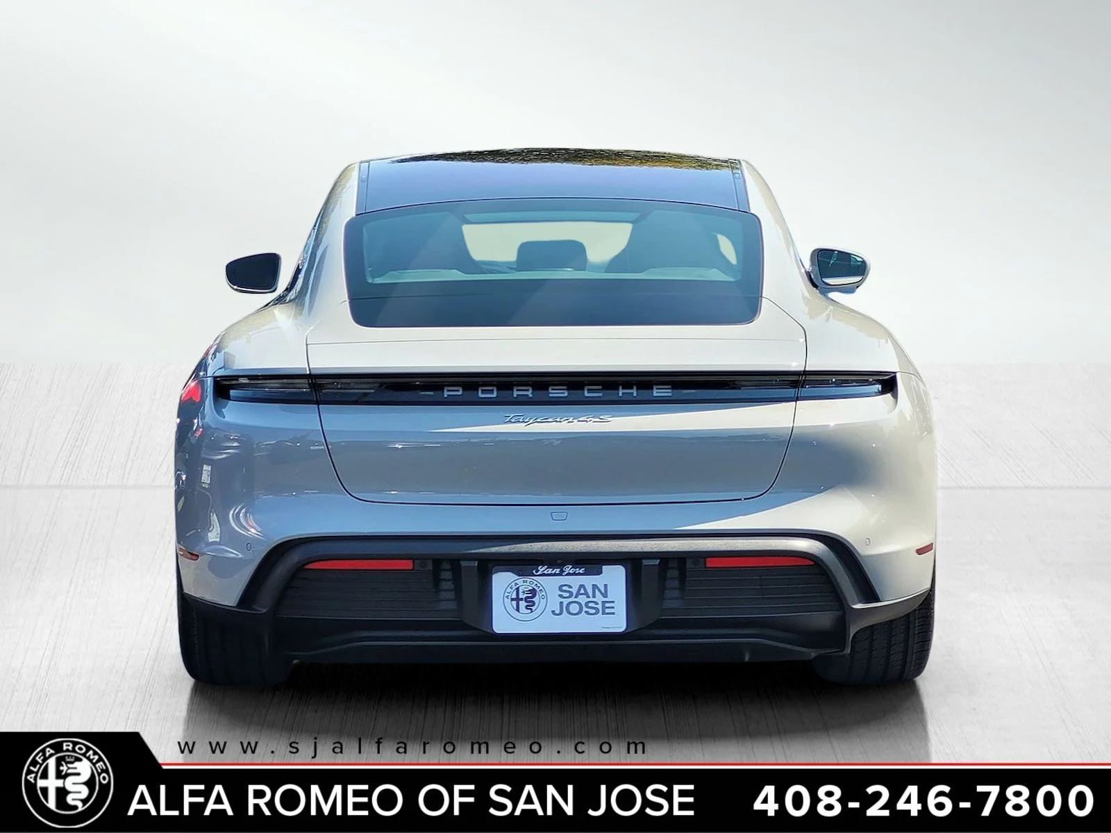 Used 2021  Porsche 4S image 4