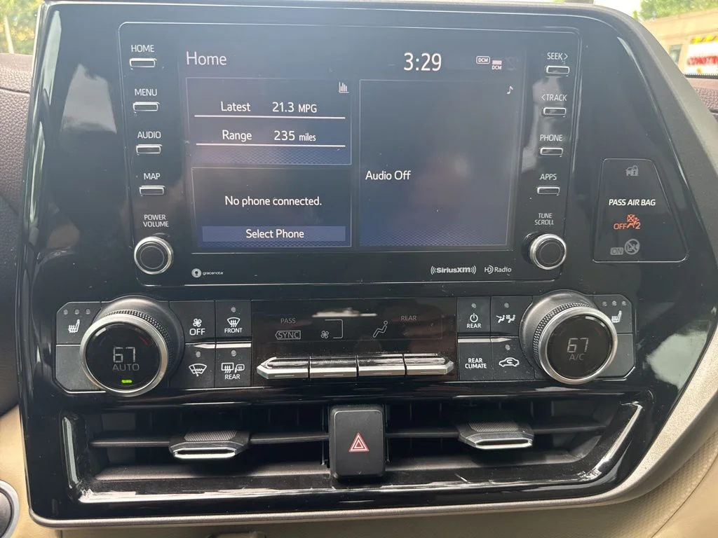 Used 2020 Magnetic Gray Metallic Toyota XLE image 16