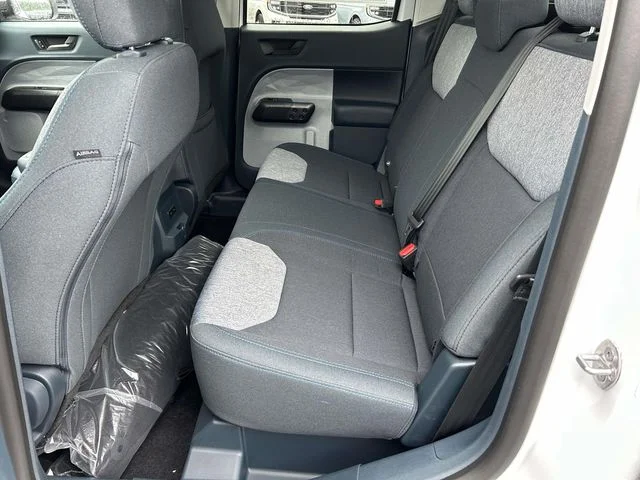 New 2026 Oxford White Ford XLT image 10