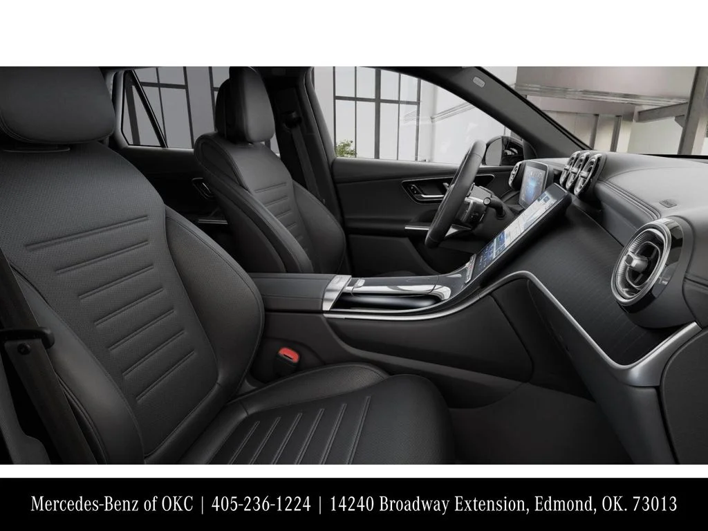 Used 2026 Gray Mercedes-Benz GLC 300 image 4