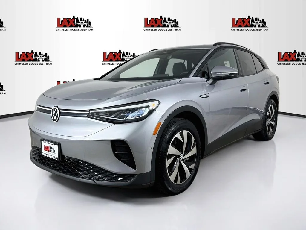 Used 2024 Gray Volkswagen Pro image 3
