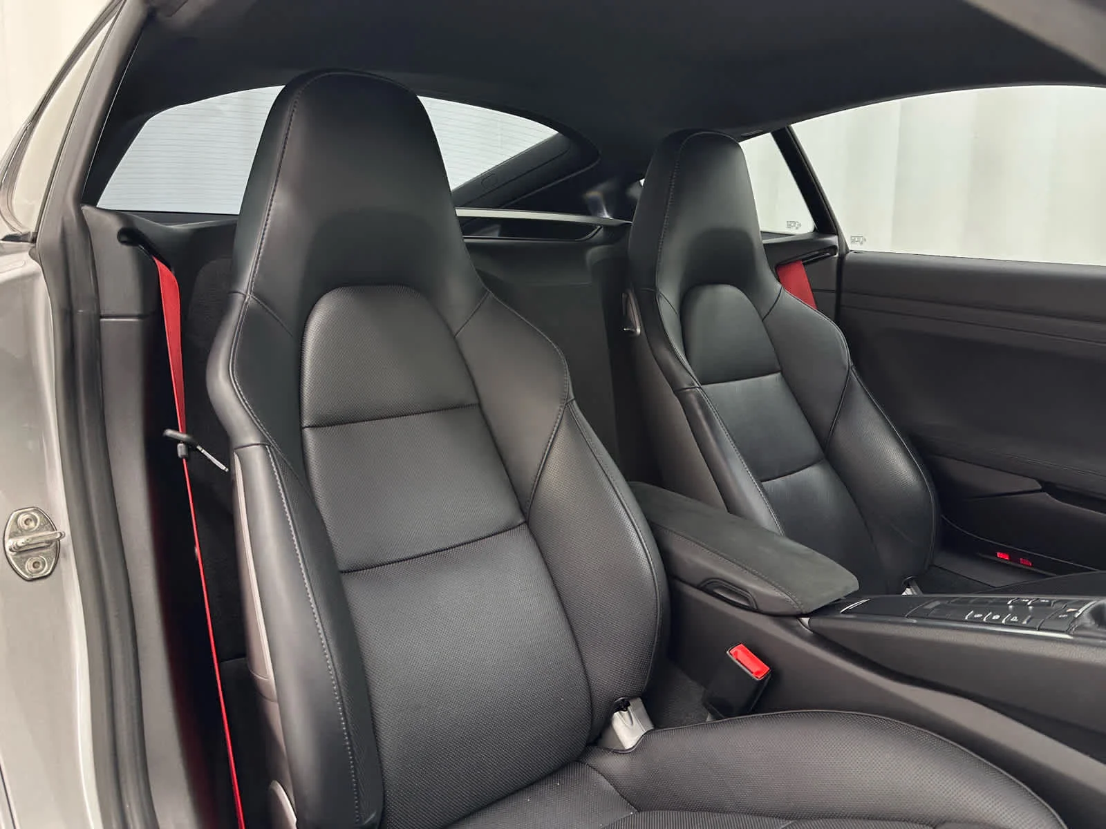 Used 2022 GT Silver Metallic Porsche GTS 4.0 image 16