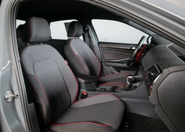 2024 Volkswagen Jetta GLI Autobahn Anniversary Edition photo 3