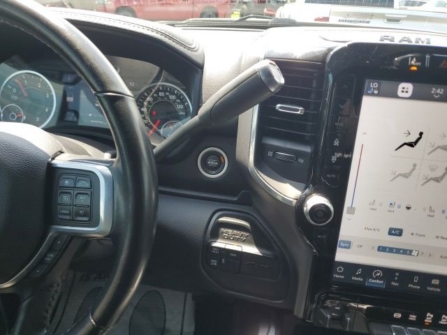 Used 2022 White Ram Laramie image 19