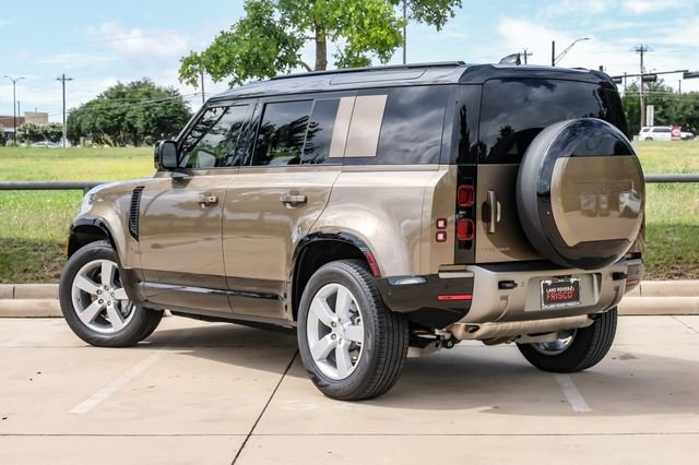 2025 Land Rover Defender X-Dynamic SE - Photo 13