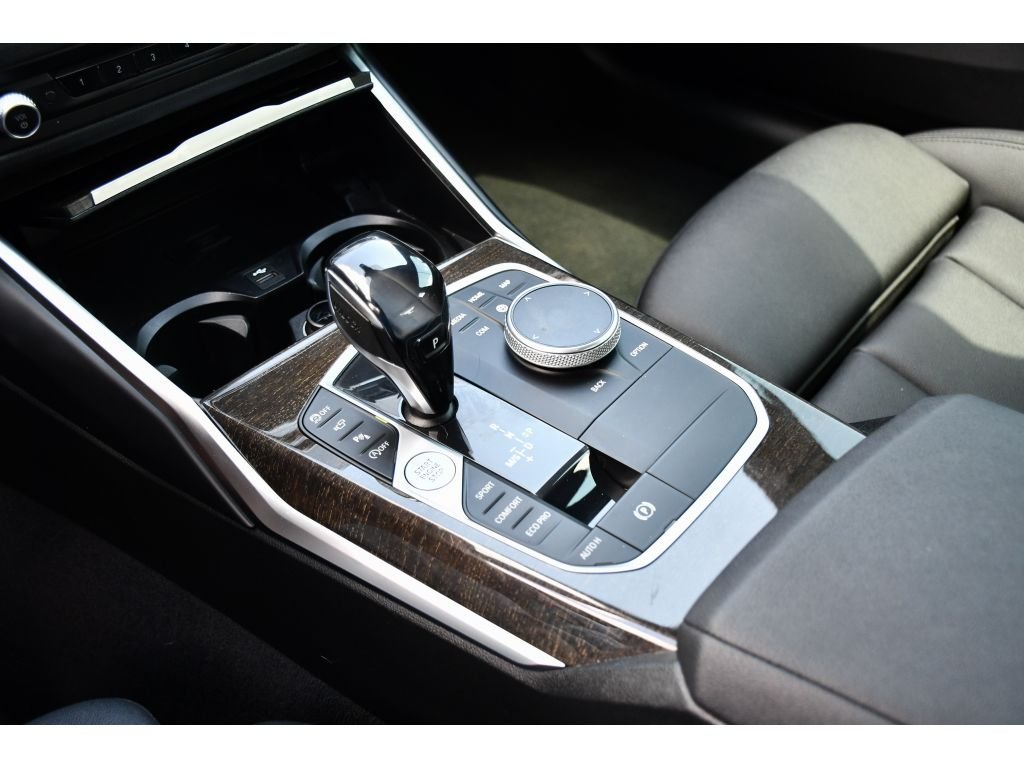 Used 2021 Mineral Gray Metallic BMW 330i xDrive image 34