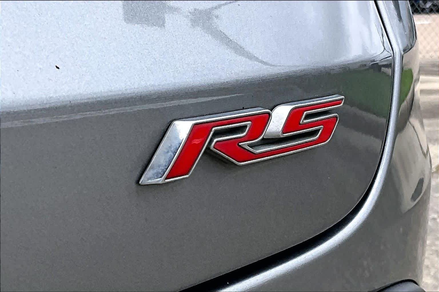 Used 2024 Sterling Gray Metallic Chevrolet 1RS image 9