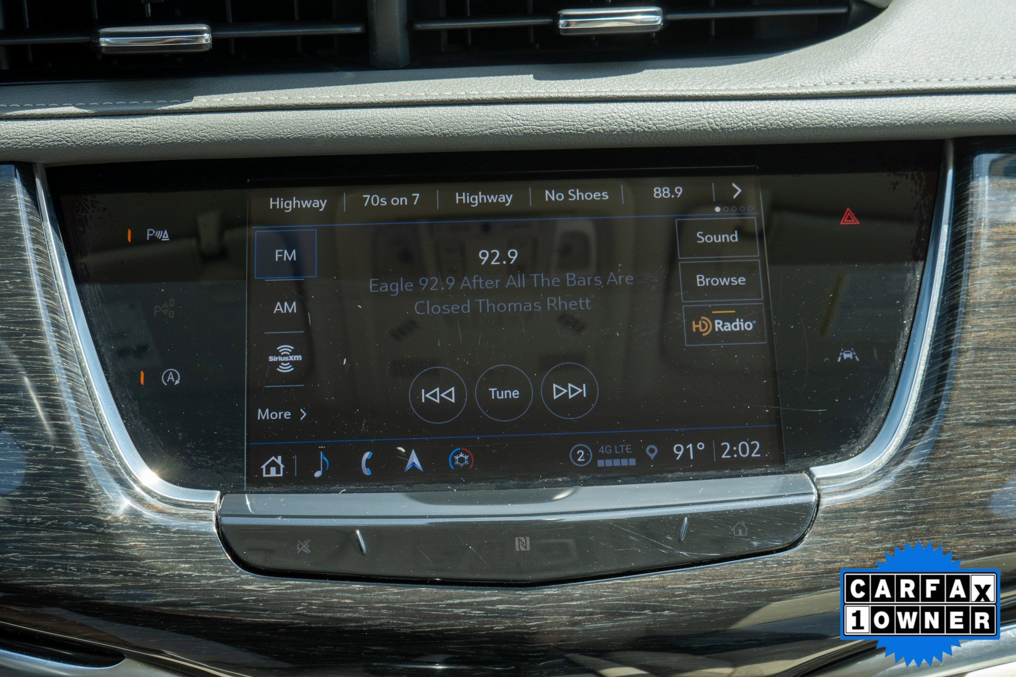 Used 2021 Satin Steel Metallic Cadillac Premium Luxury image 15