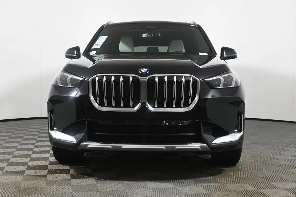 New 2026 Black BMW xDrive28i image 10