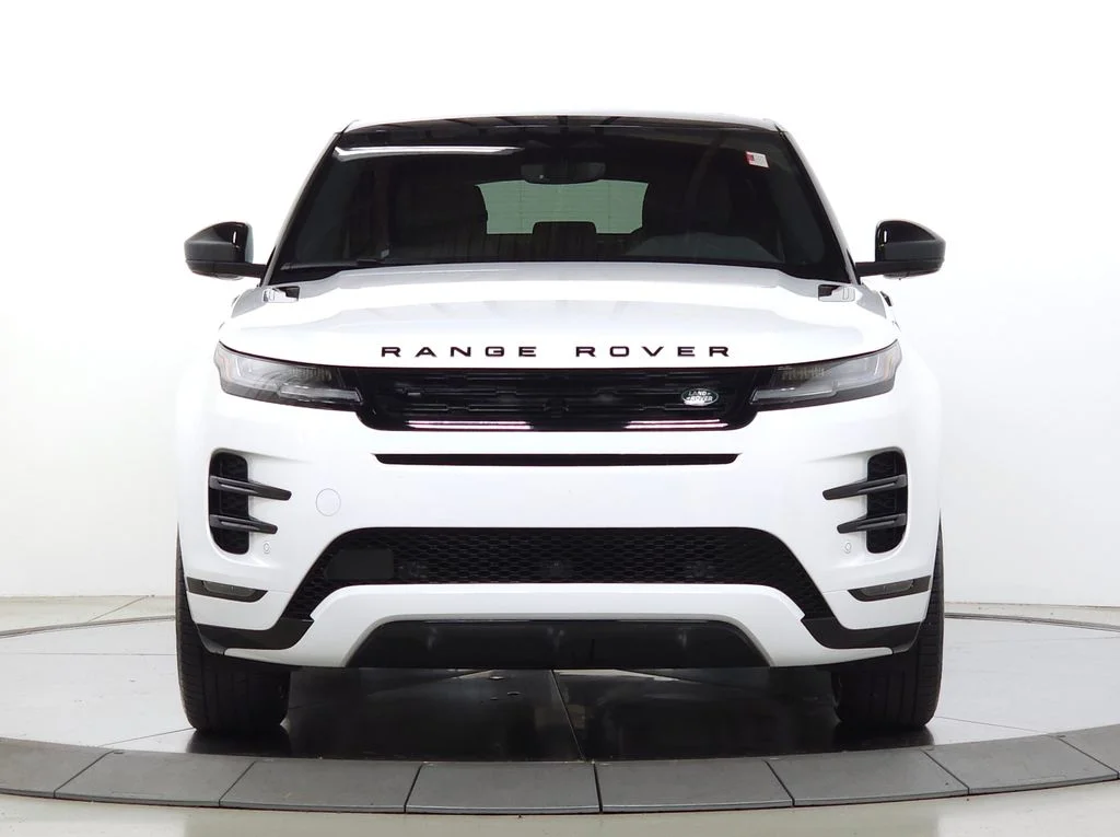 Certified Used 2024 White Land Rover Dynamic image 11
