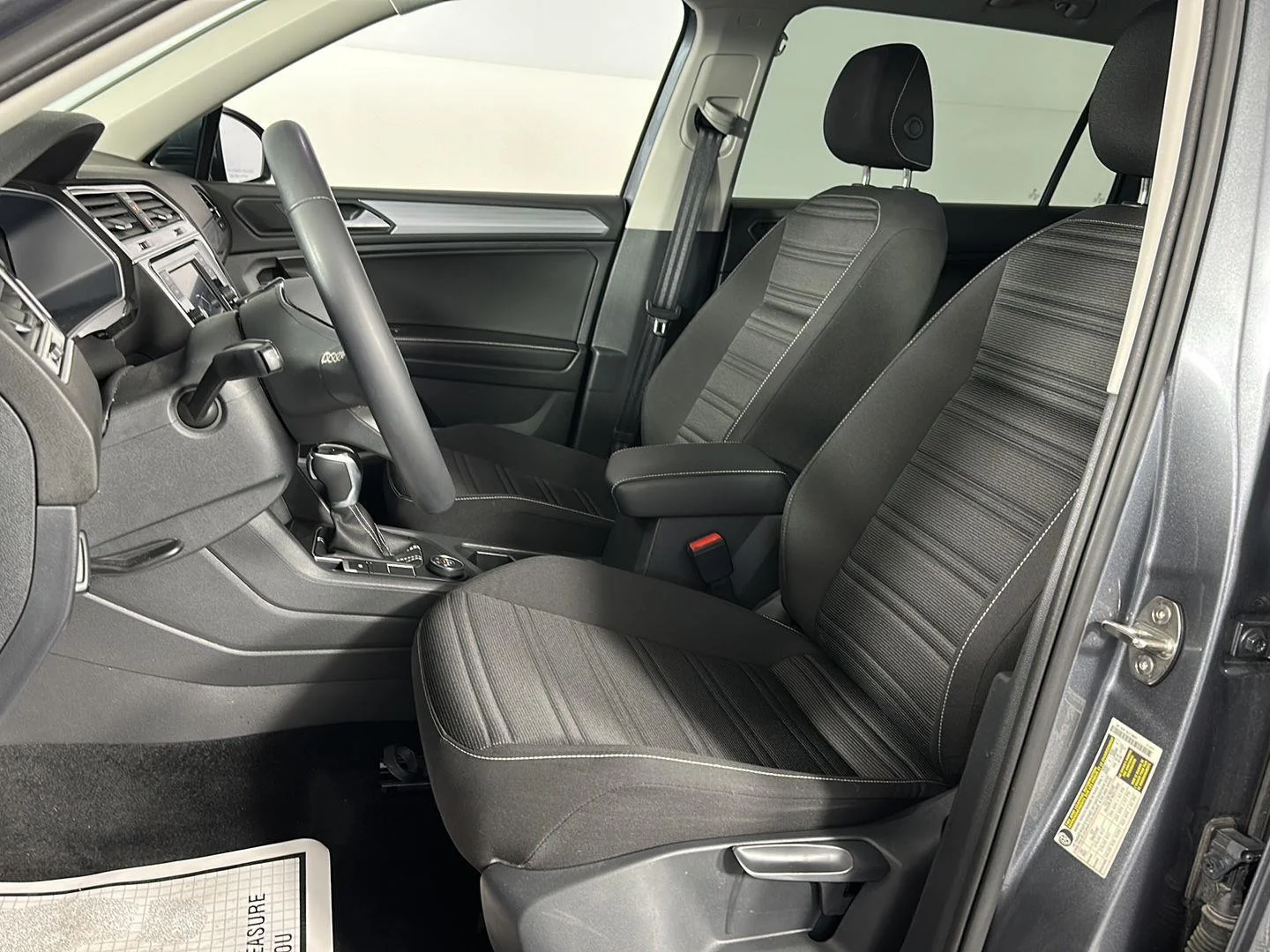 Used 2024 Platinum Gray Metallic Volkswagen S image 7
