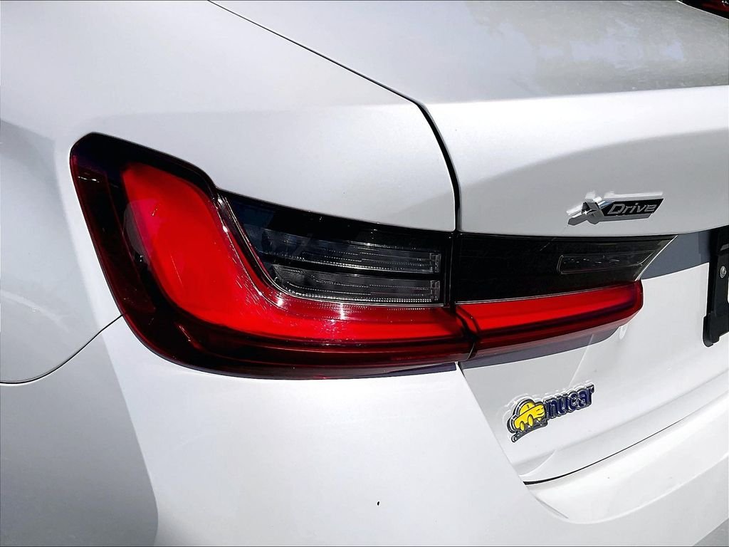Used 2023 Mineral White Metallic BMW 330i xDrive image 31