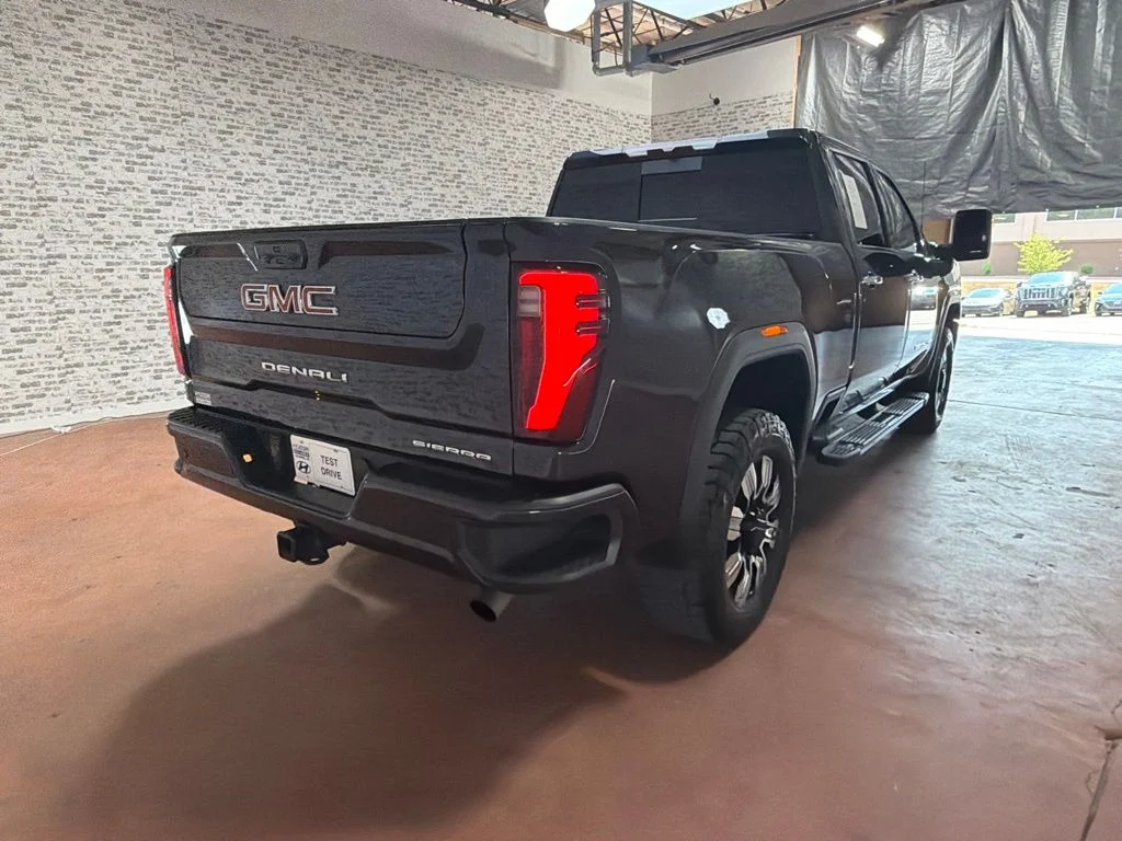 Used 2025 Titanium Rush Metallic GMC Denali image 7