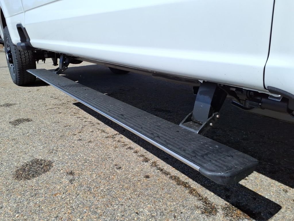 New 2026 Star White Metallic Tri-Coat Ford F-250® Platinum® image 12
