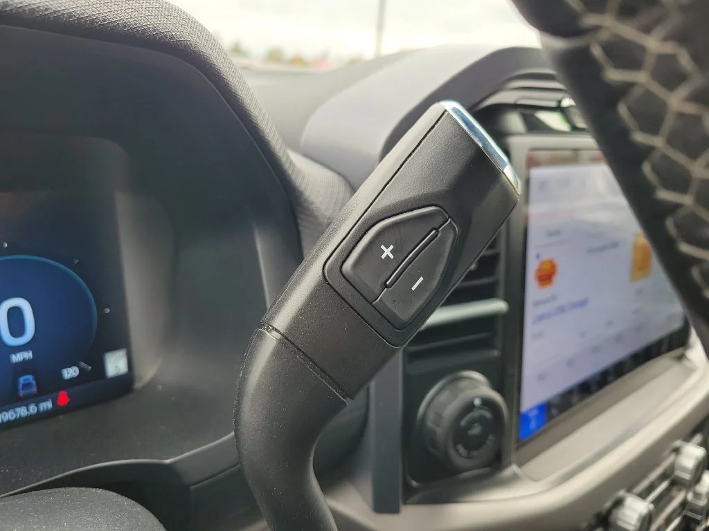 Used 2024 Avalanche Ford XLT image 16