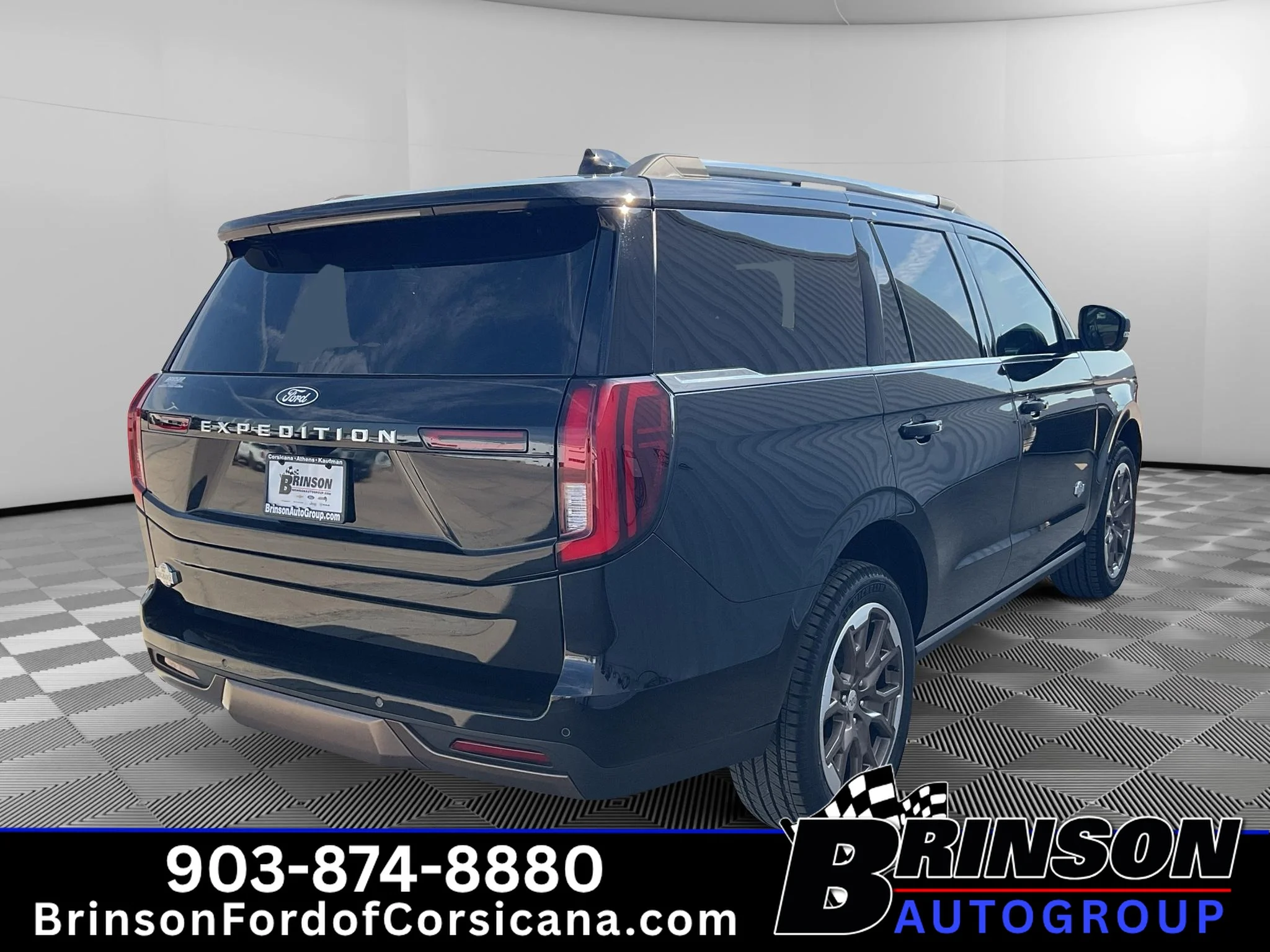 New 2027 Agate Black Metallic Ford King Ranch® image 5