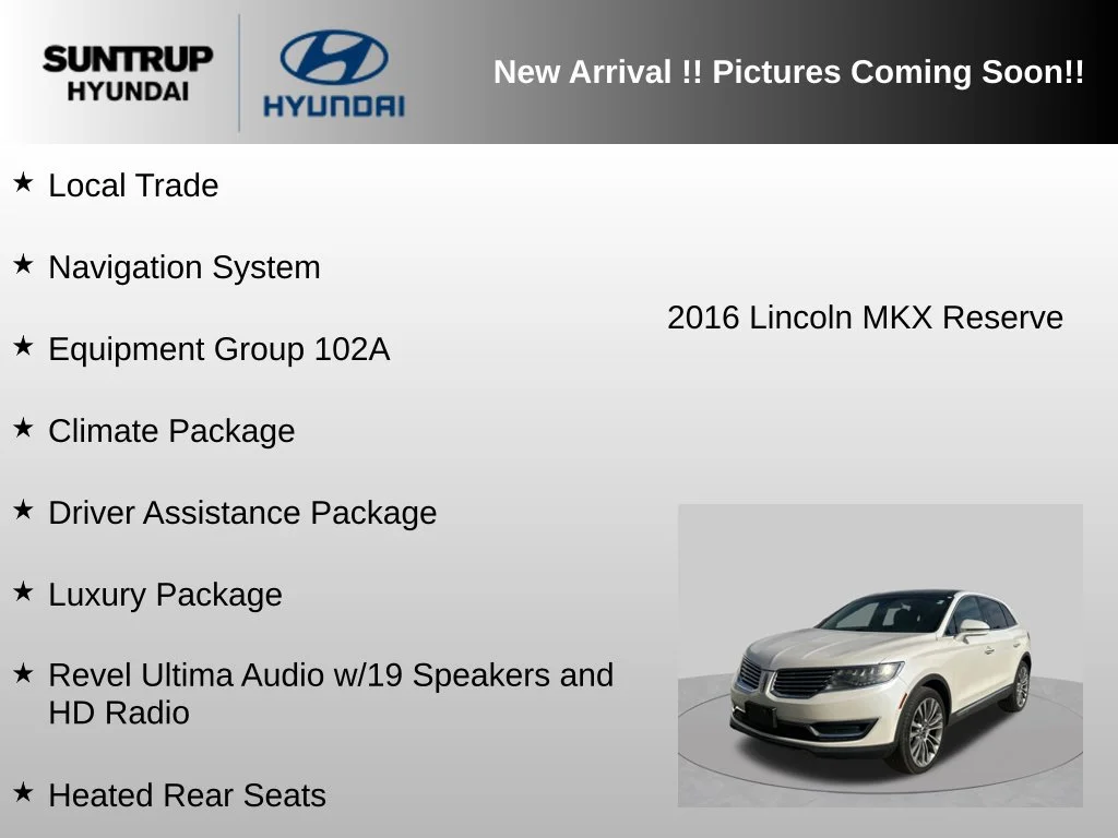 Used 2016 White Platinum Clearcoat Metallic Lincoln Reserve image 6