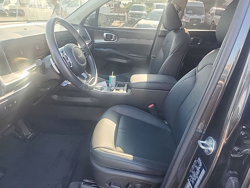 Certified Used 2025 Gray Kia EX image 19
