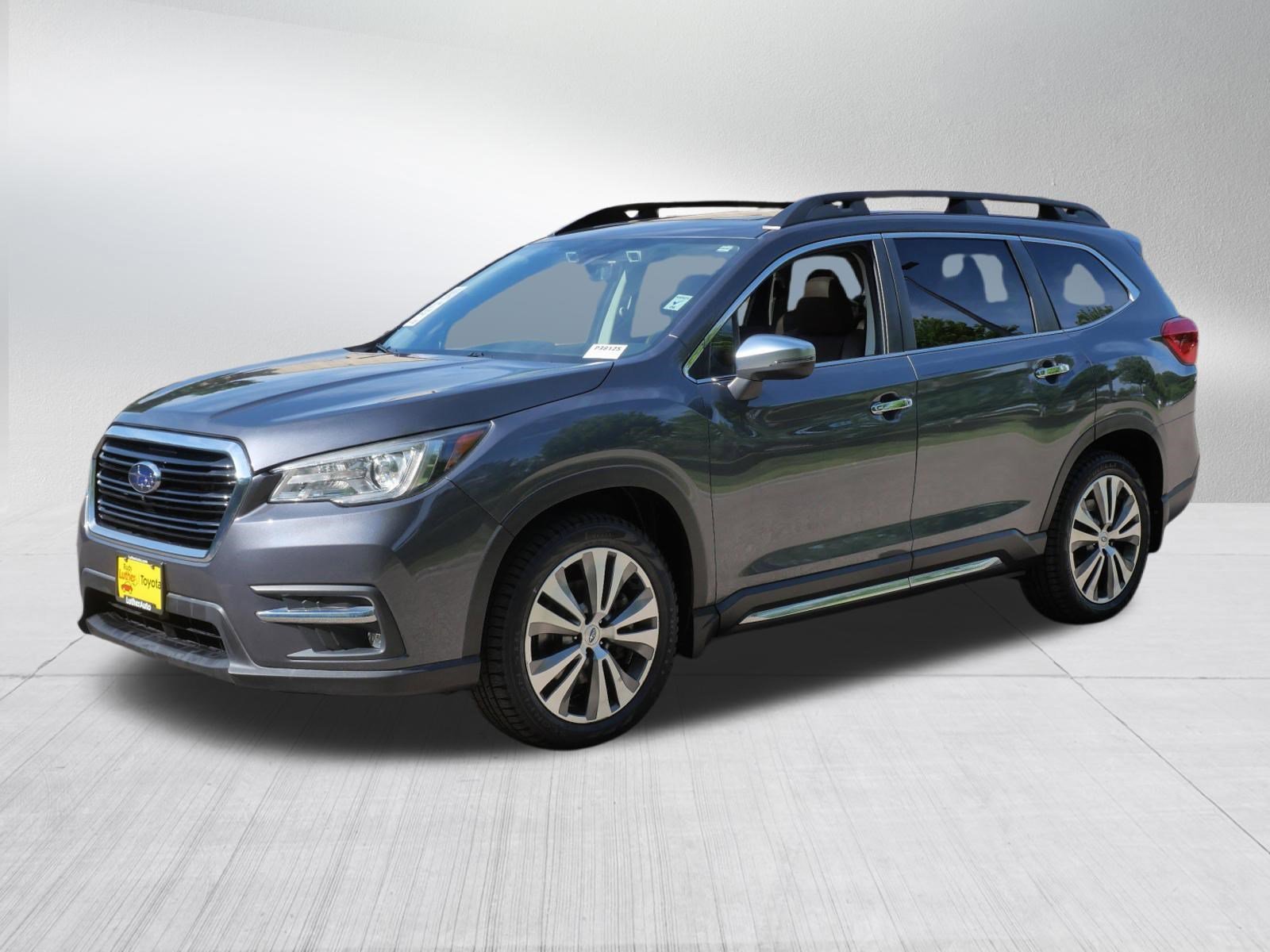 Used 2019 Magnetite Gray Metallic Subaru Touring image 3