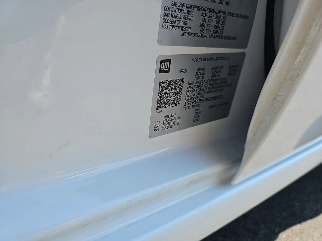 Certified Used 2024 Summit White GMC Elevation image 41
